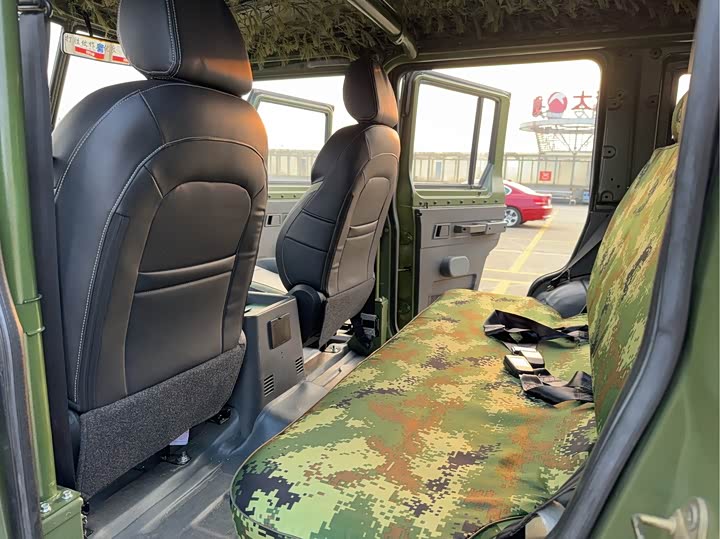 BAW yong shi 2018 2.0T wu men AWD Petrol ban guo V