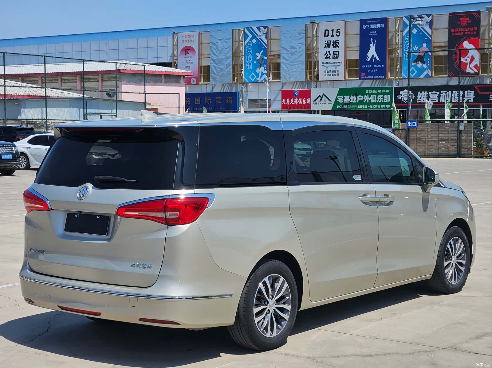Buick GL8, 2019 6