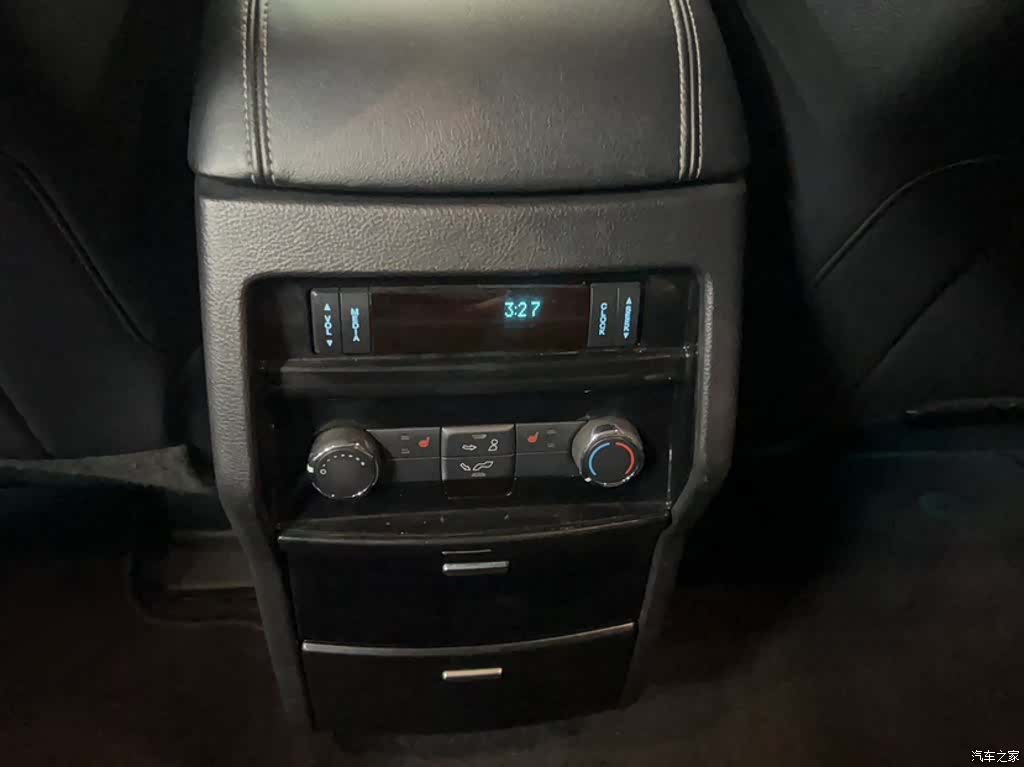 Ford Edge, 2015 21