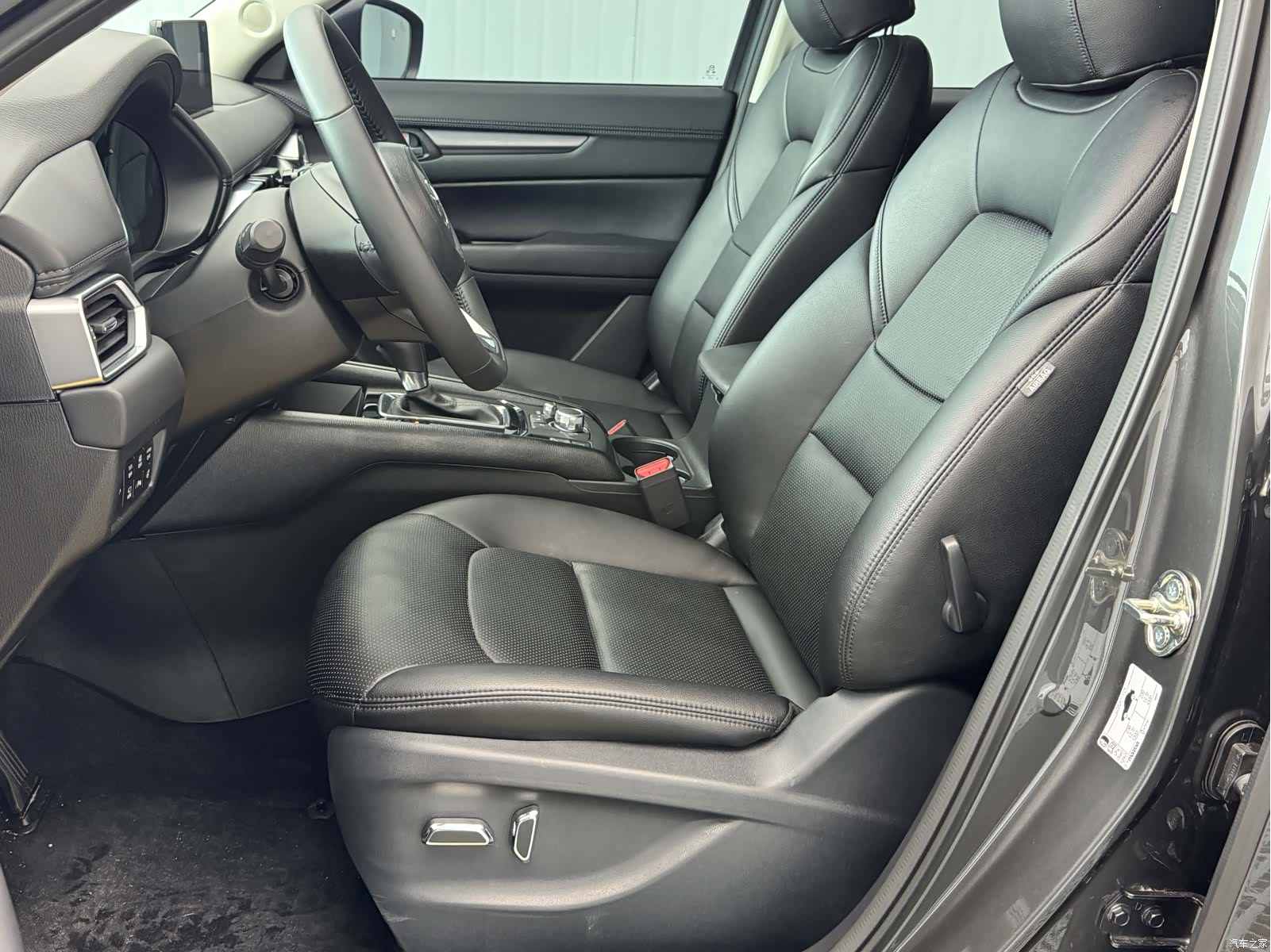 Mazda CX-5, 2024 12