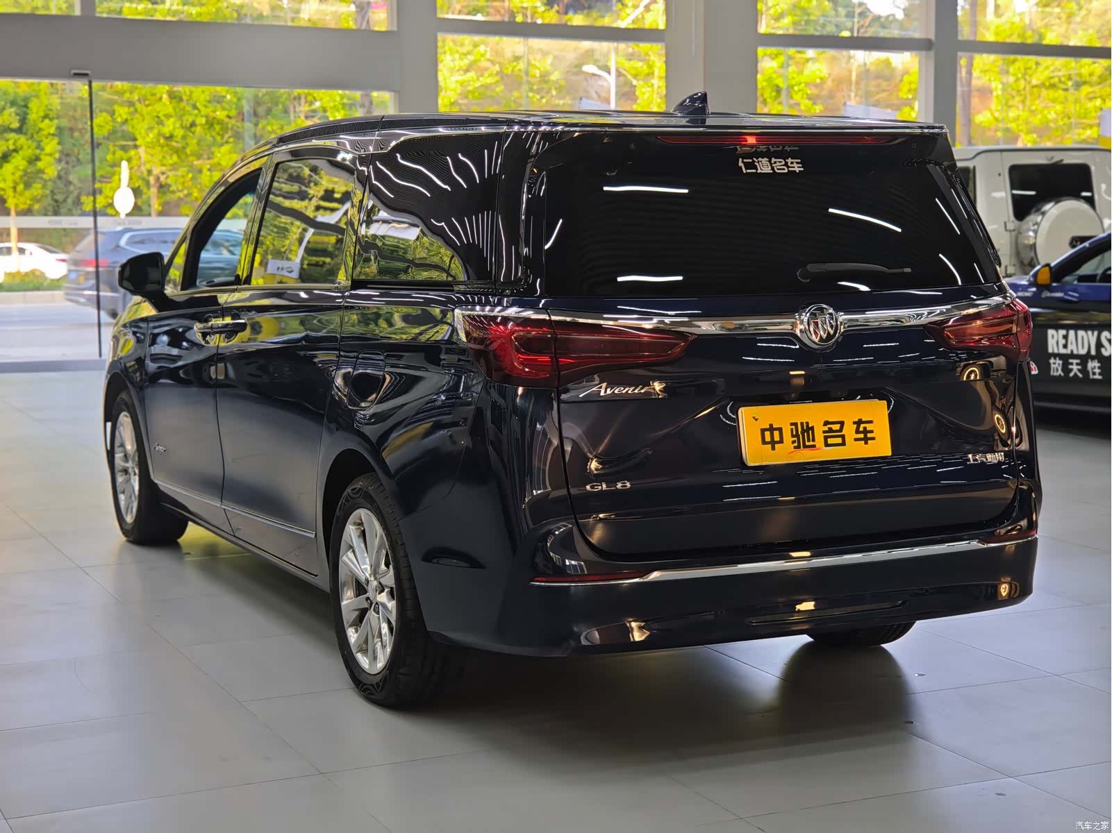 Buick GL8, 2020 все фото