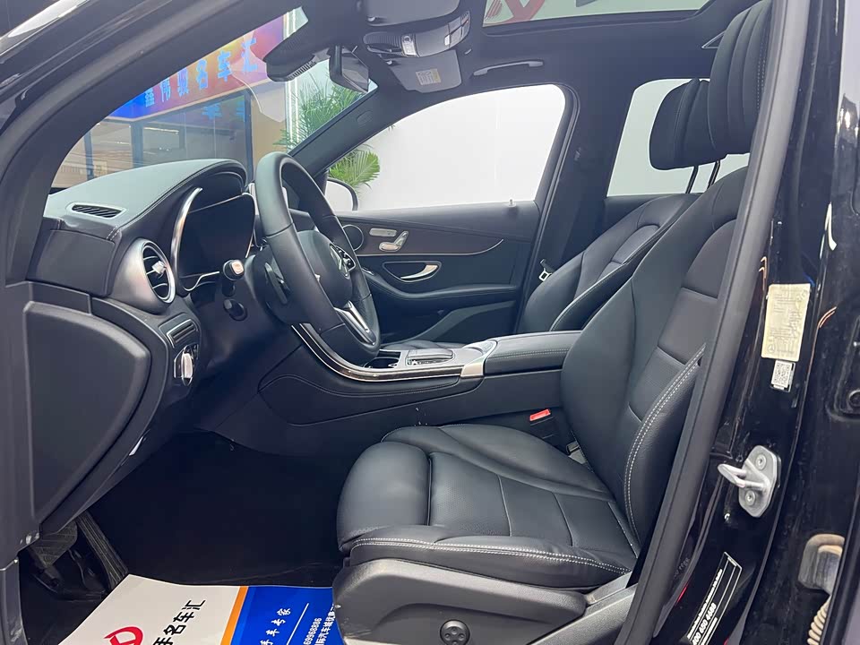 Mercedes-Benz GLC Mercedes-Benz GLC