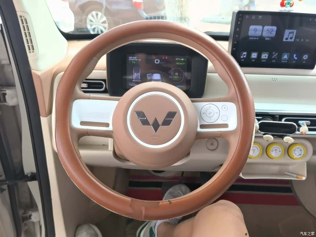 Wuling MINIEV, 2025 11
