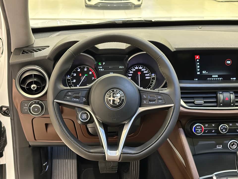 Alfa Romeo Stelvio Alfa Romeo Stelvio