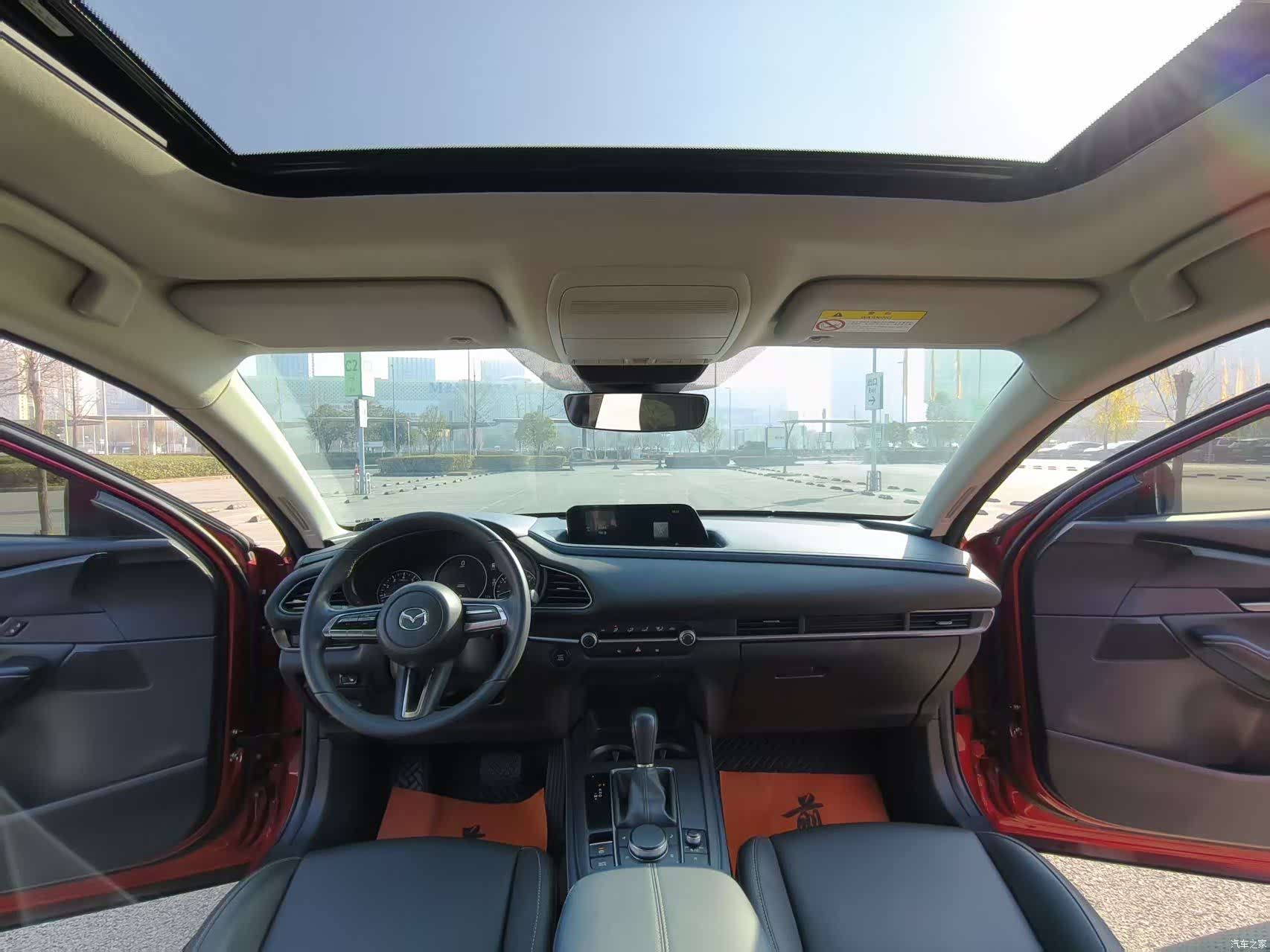 Mazda CX-30, 2022 13