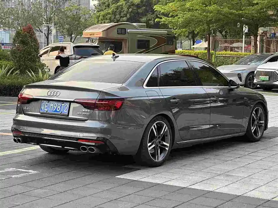 Audi A4L