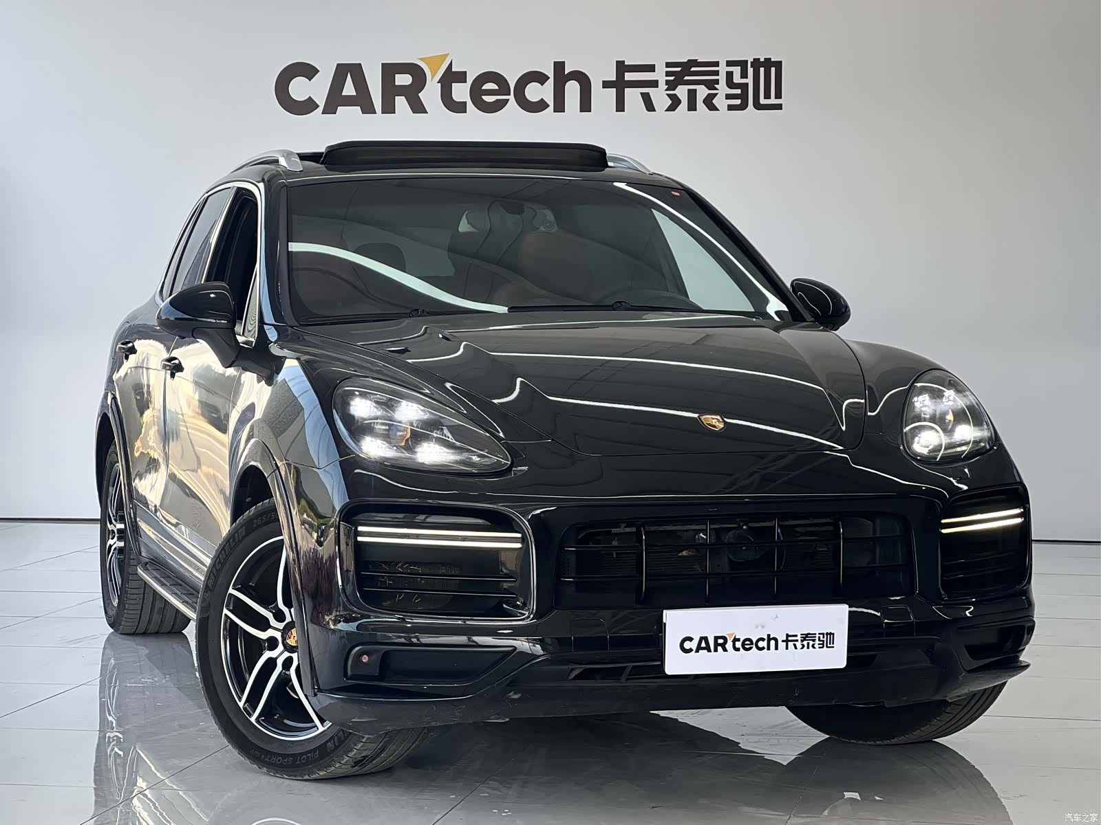 Porsche Cayenne, 2012 3
