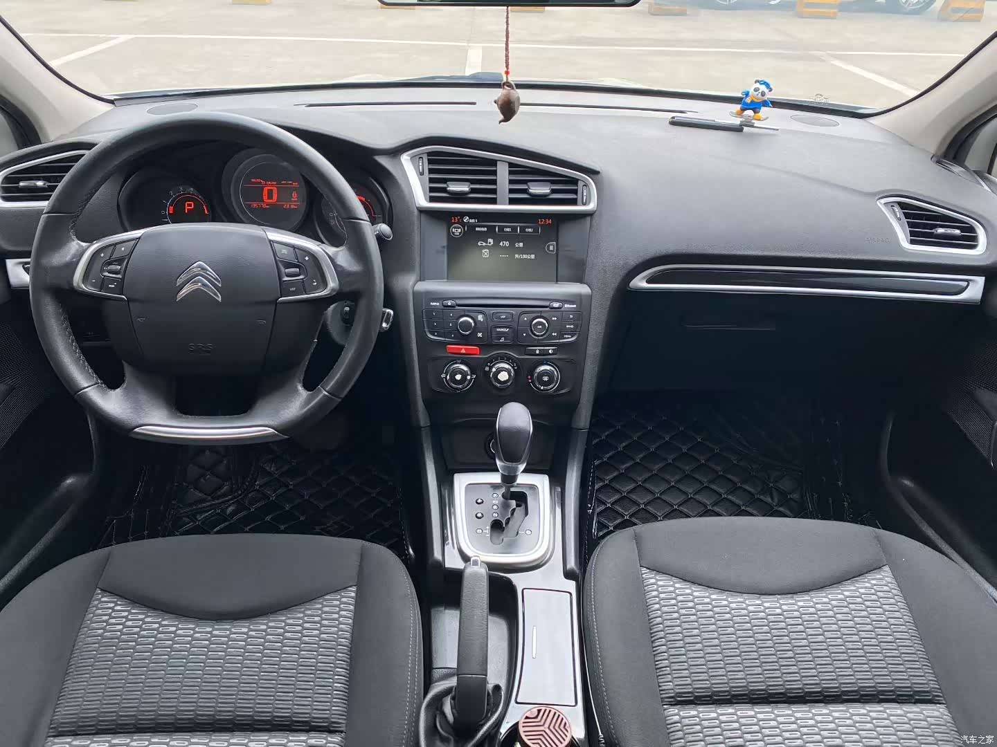 Citroen C4, 2015 все фото
