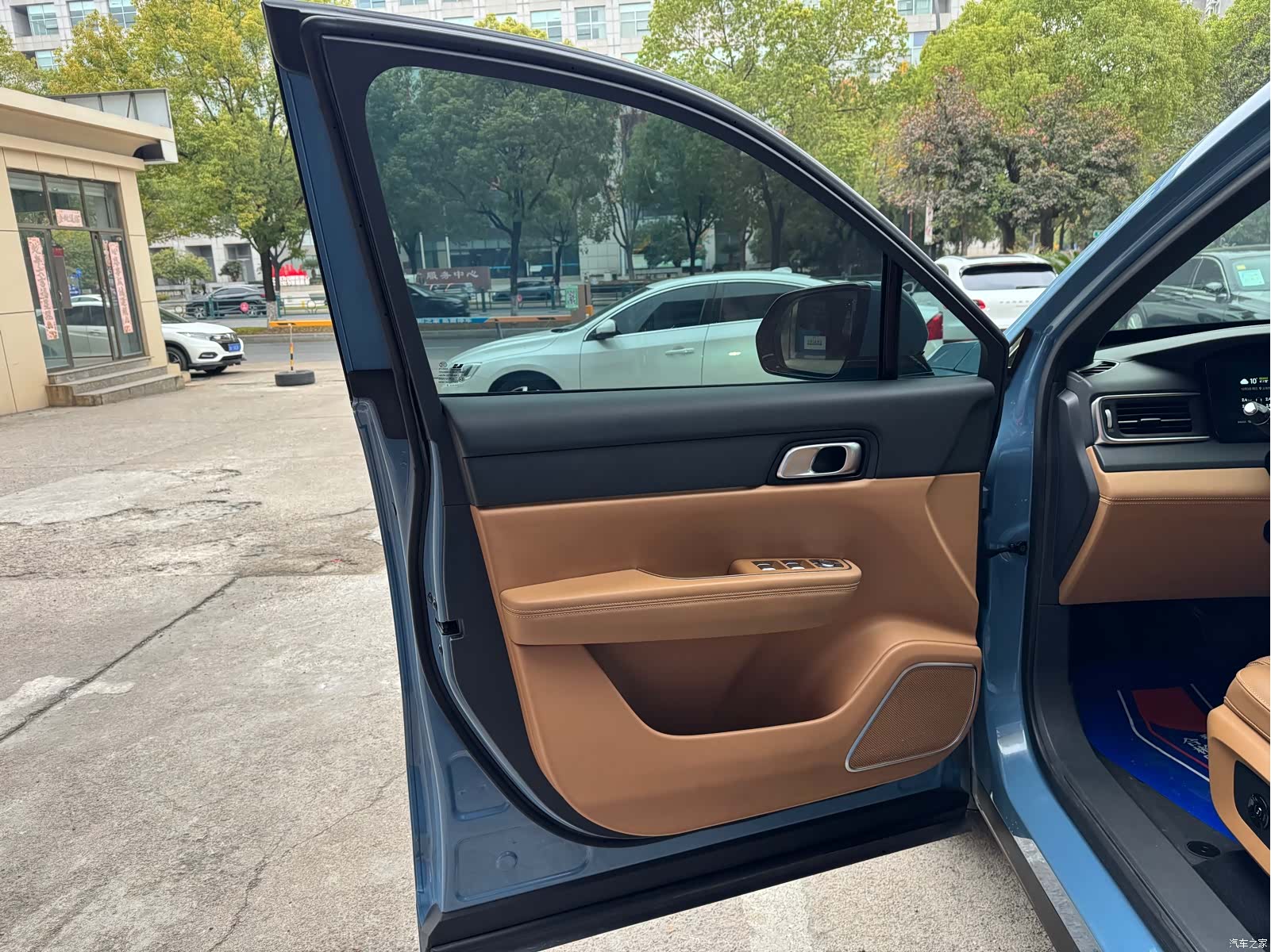 Li Auto ONE, 2022 7