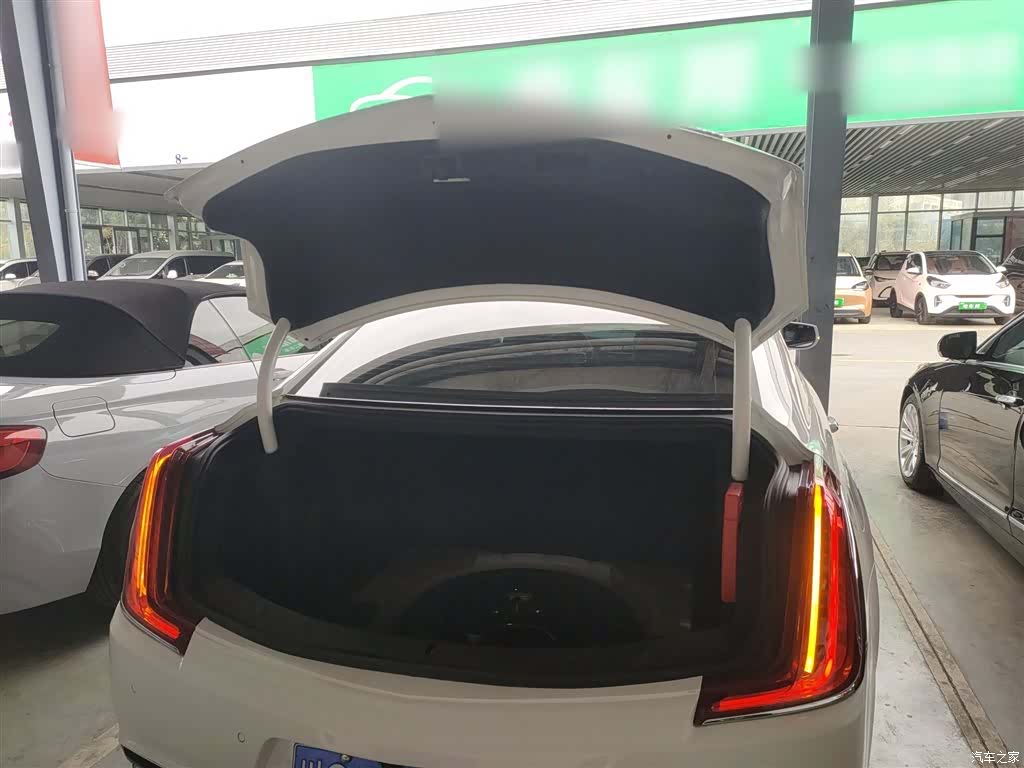 Cadillac XTS, 2019 15