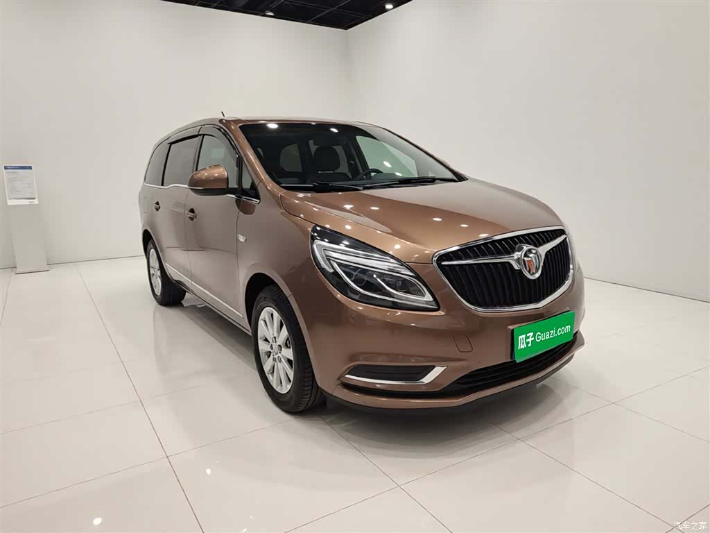 Buick GL8, 2019 4