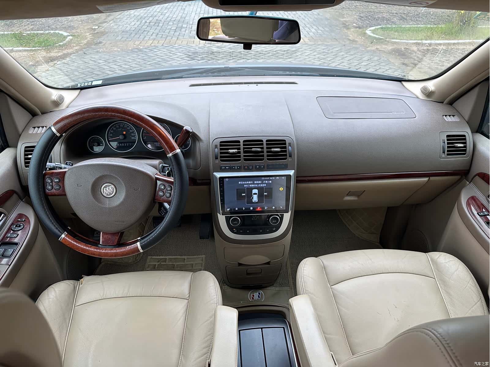 Buick GL8, 2007 11