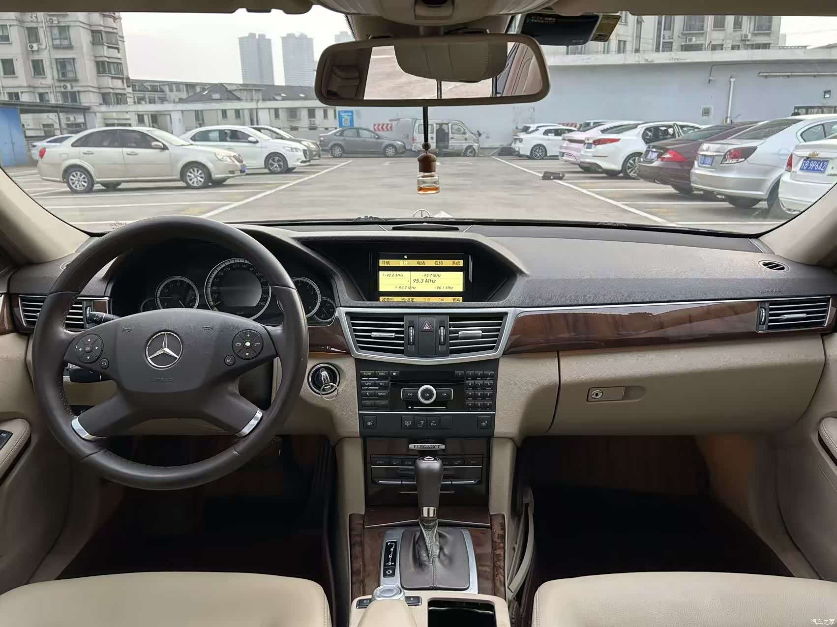 Mercedes-Benz E-Class, 2013 все фото