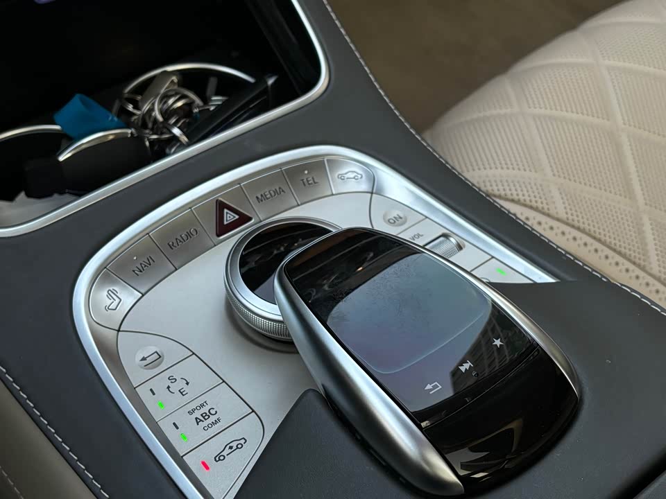 Mercedes-Benz Maybach S-class