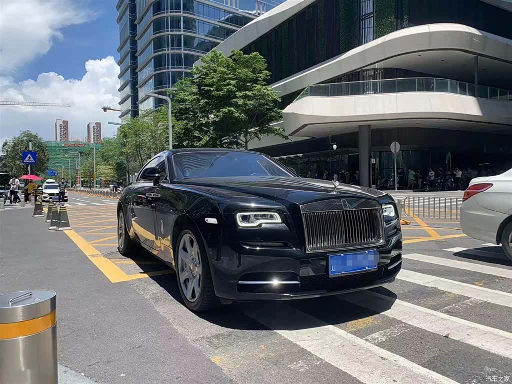 Rolls-Royce Wraith, 2018 4
