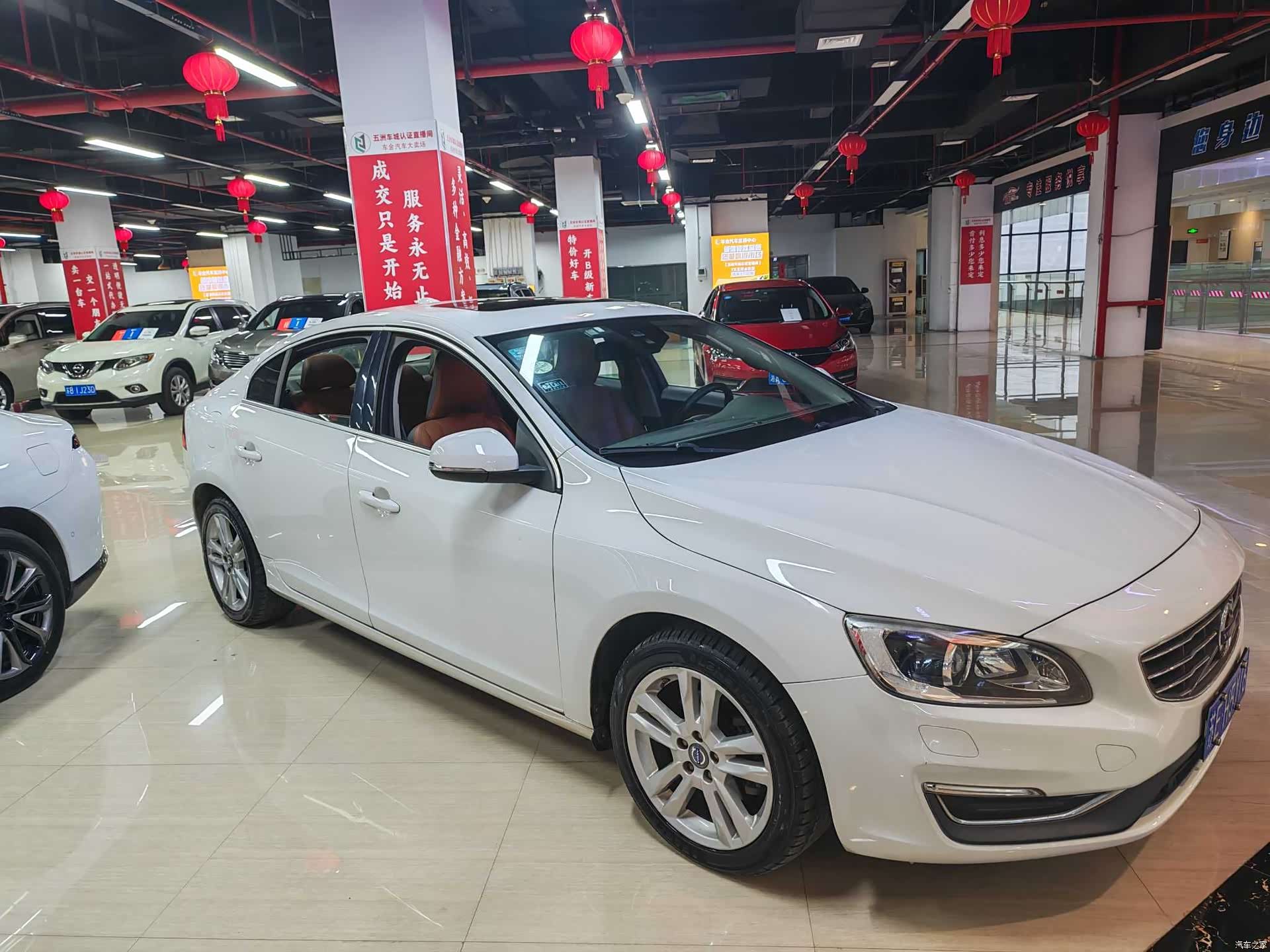 Volvo S60, 2014 3