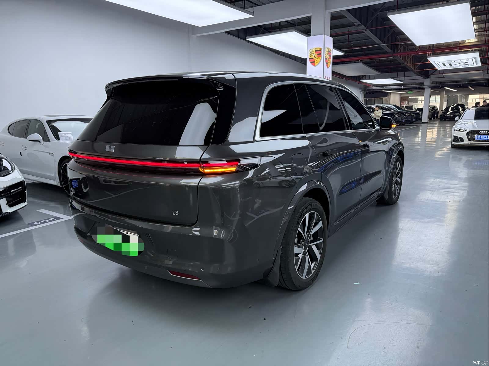 Li Auto L8, 2023 17