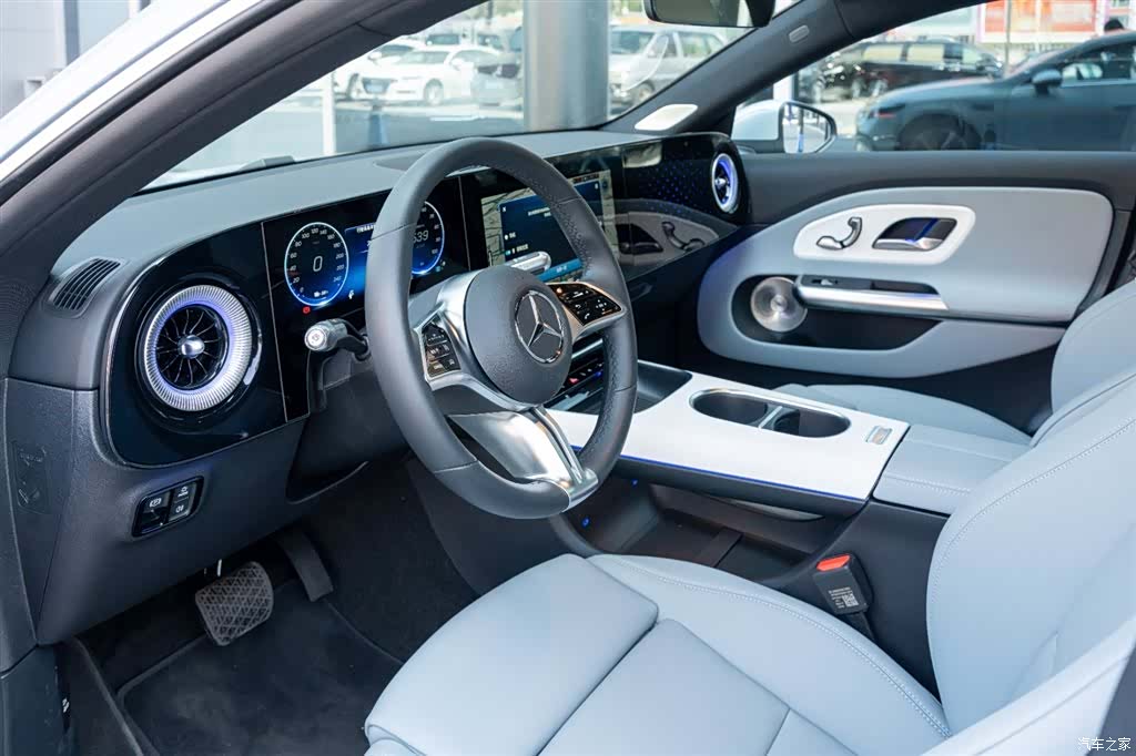 Mercedes-Benz CLA, 2025 9