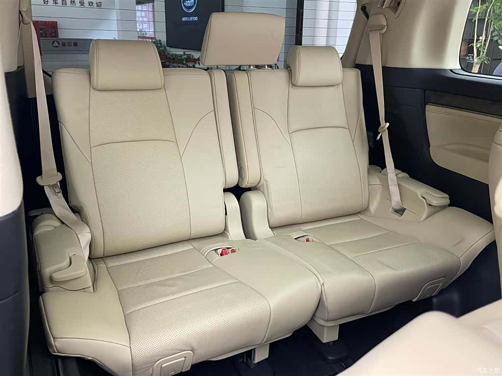 Toyota Alphard, 2020 18
