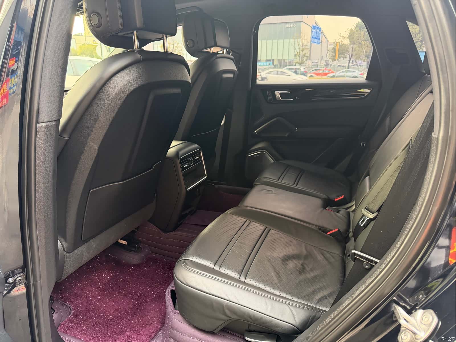 Porsche Cayenne, 2018 все фото
