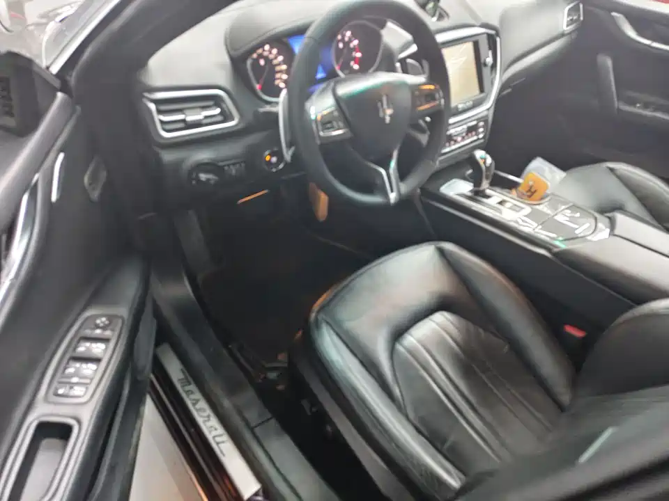 Maserati Ghibli