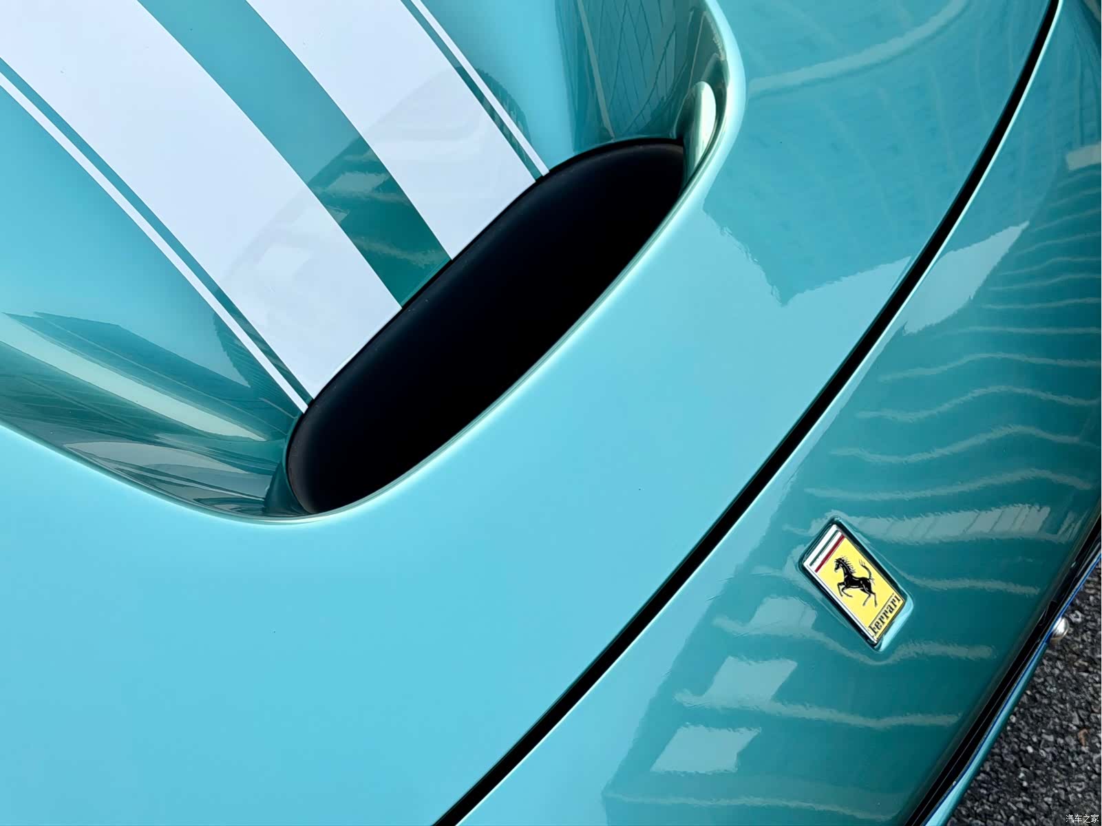 Ferrari F8, 2021 12