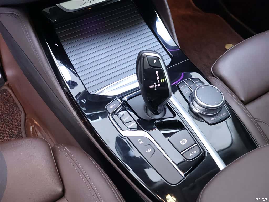 BMW X4, 2021 12