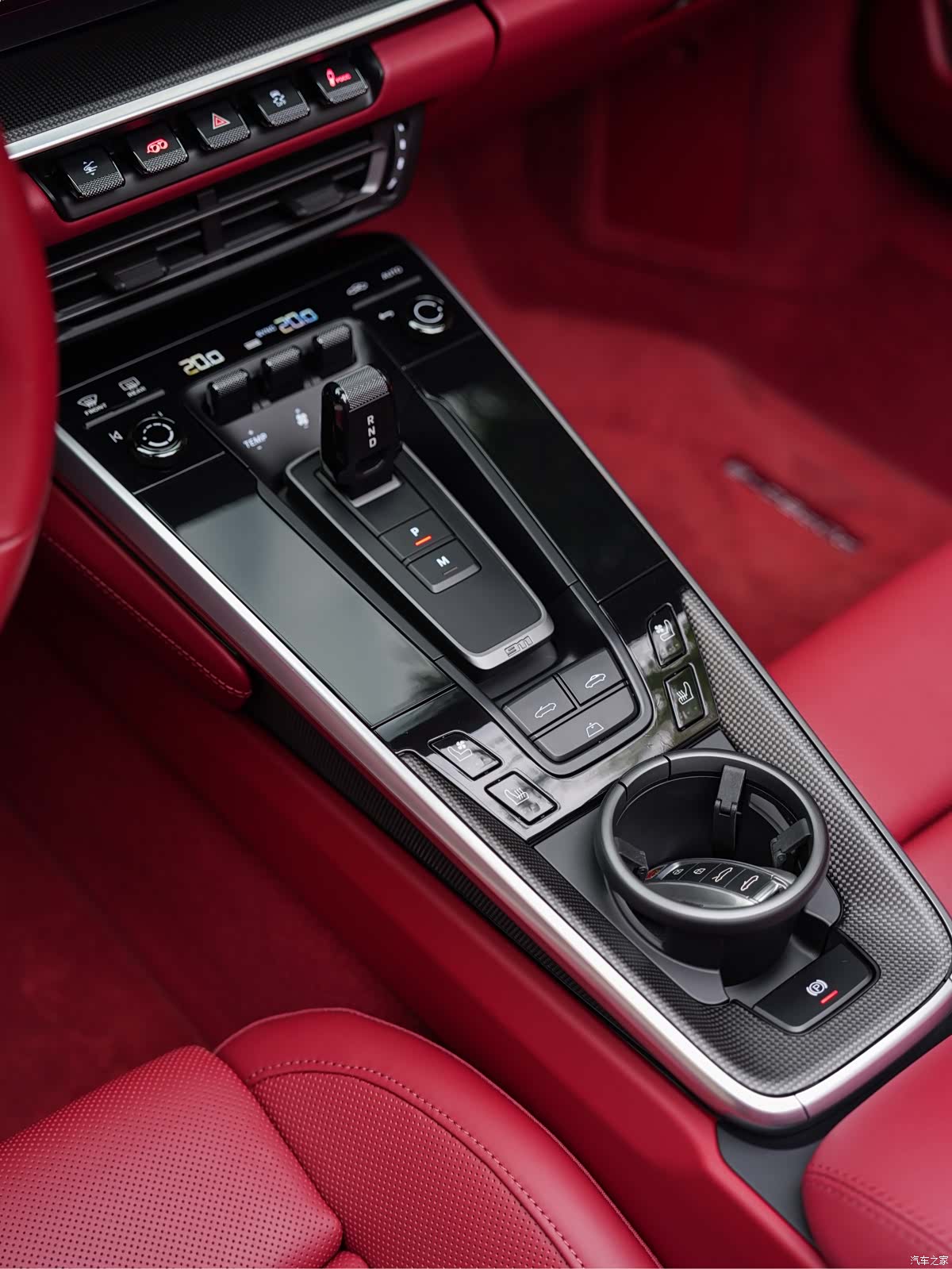 Porsche 911, 2022 18
