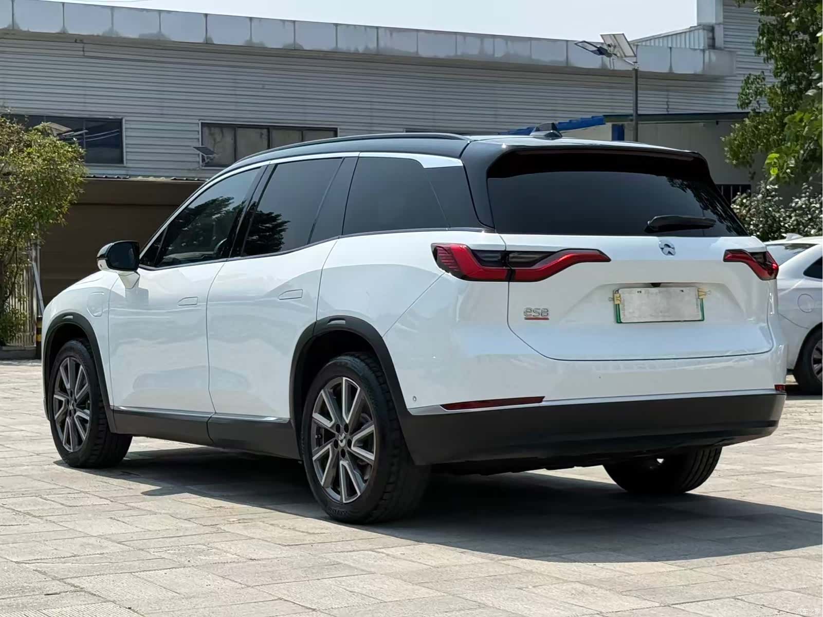 NIO ES8, 2023 10