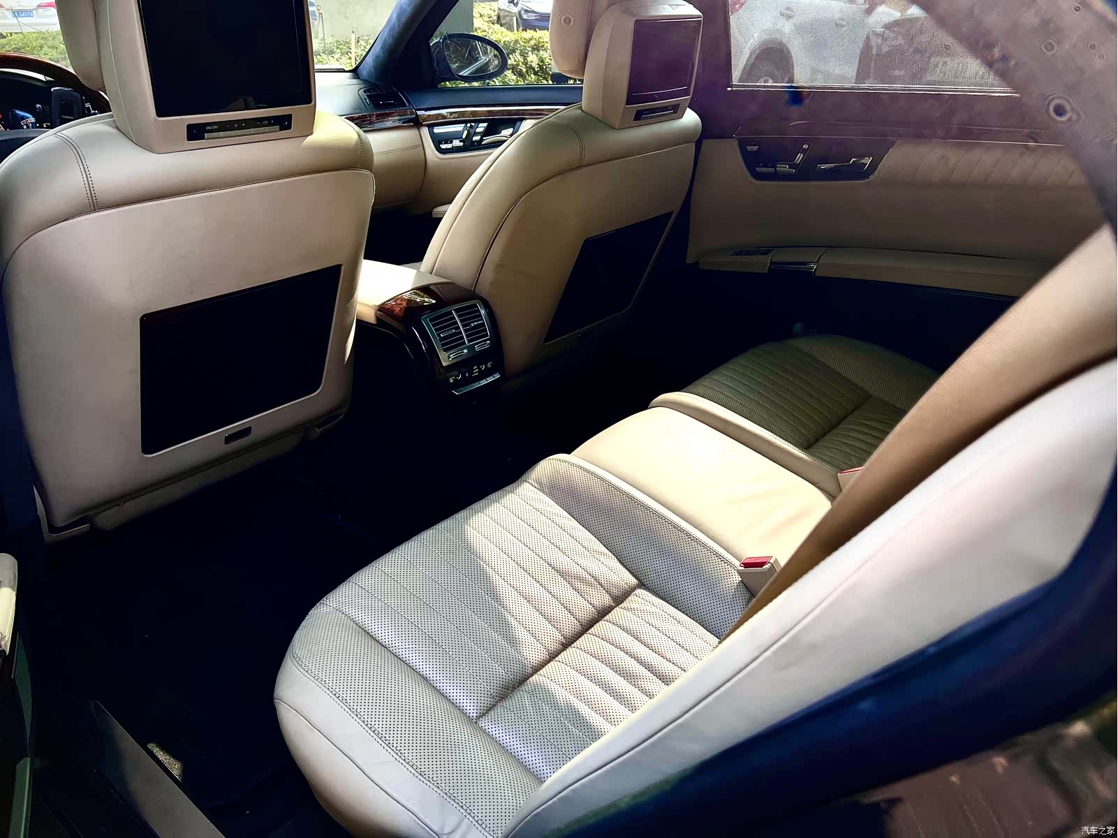 Mercedes-Benz S-Class, 2007 16