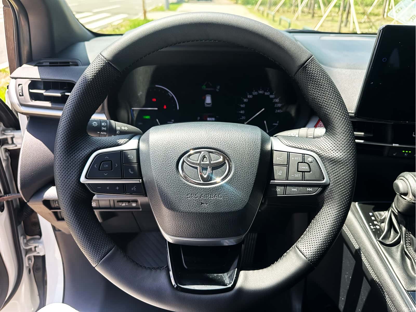 Toyota Sienna, 2023 12