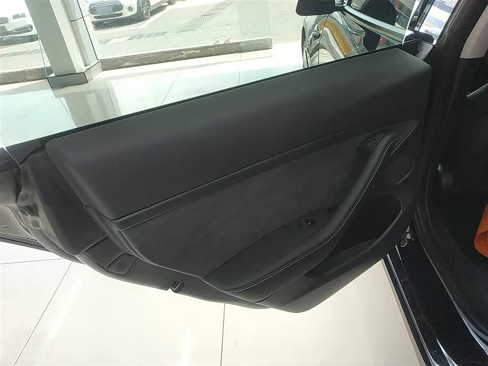 Tesla Model 3 Tesla Model 3