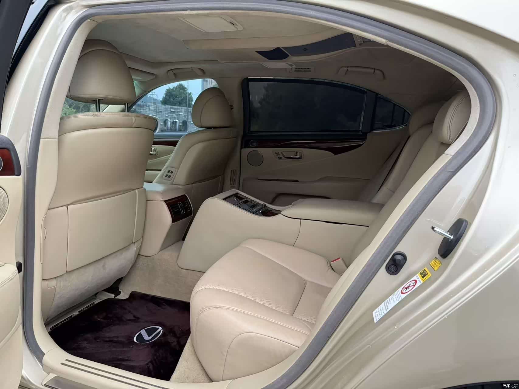 Lexus LS, 2007 10
