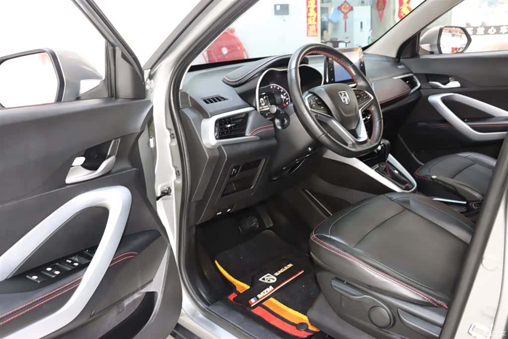 Wuling 510, 2021 9