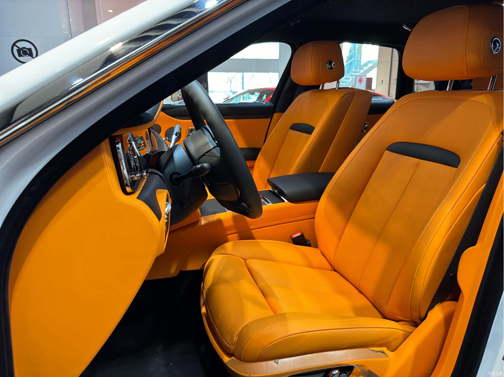 Rolls-Royce Ghost, 2023 10
