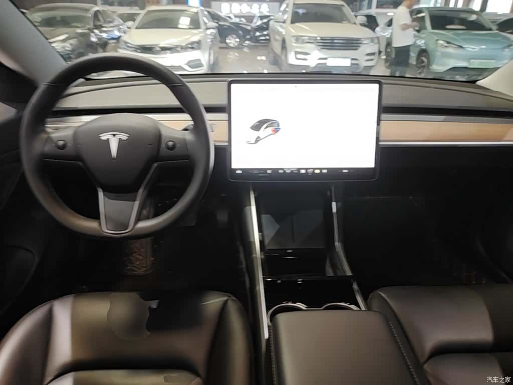 Tesla Model 3, 2020 10