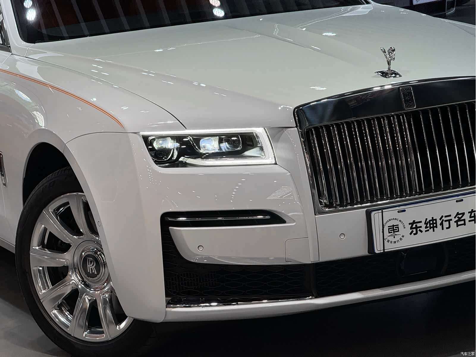 Rolls-Royce Ghost, 2023 4