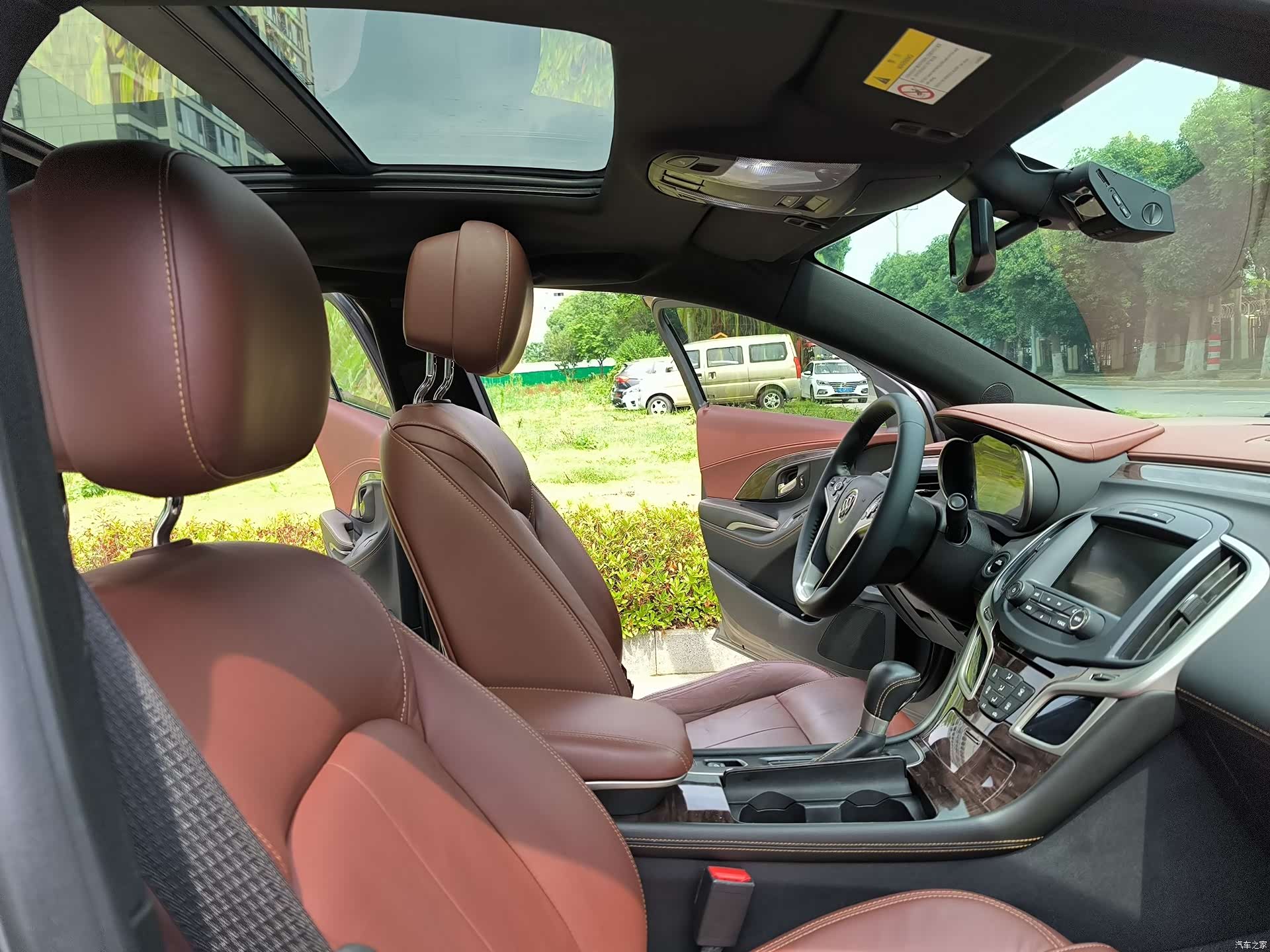 Buick LaCrosse, 2015 8