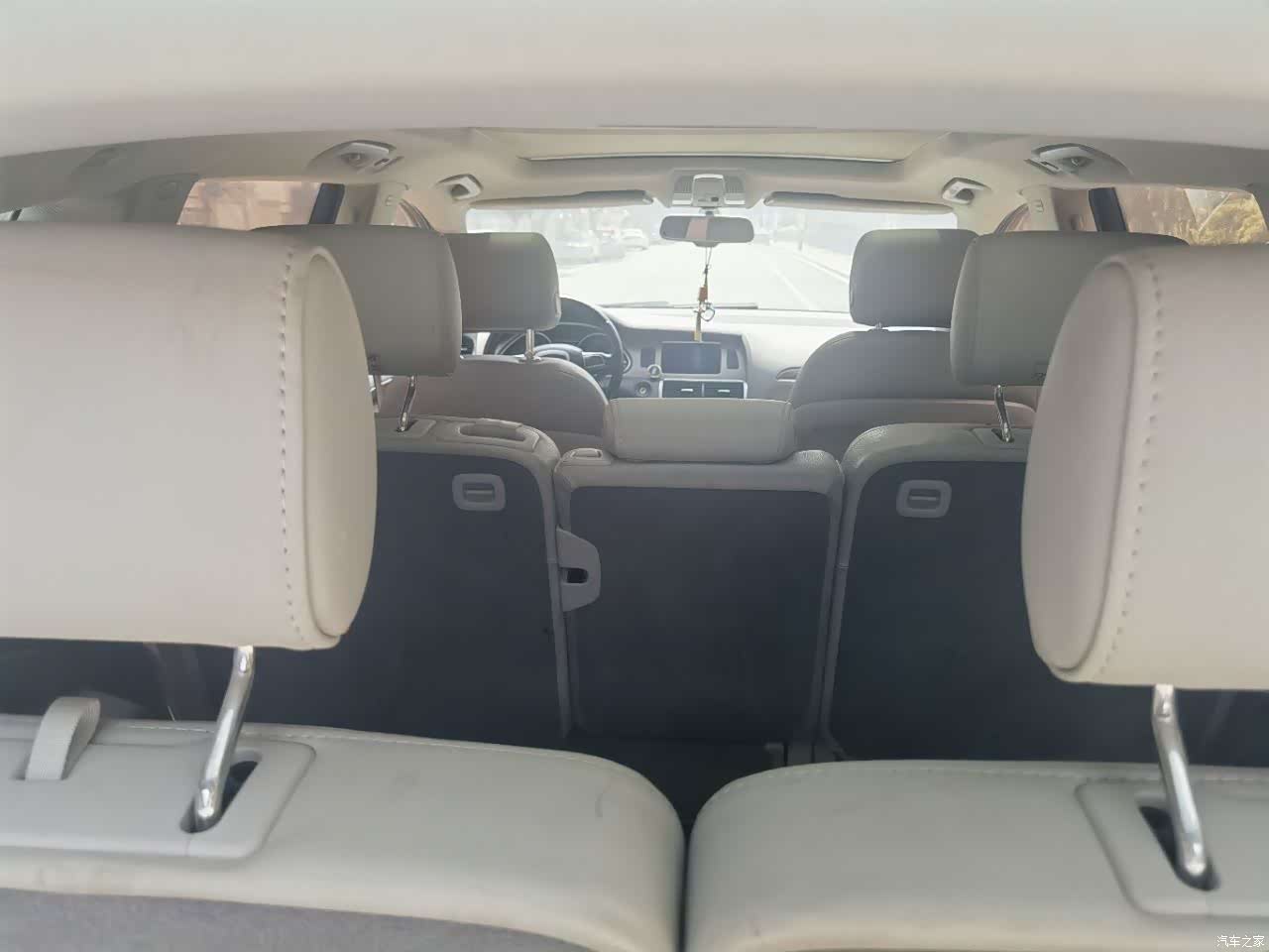Audi Q7, 2010 6
