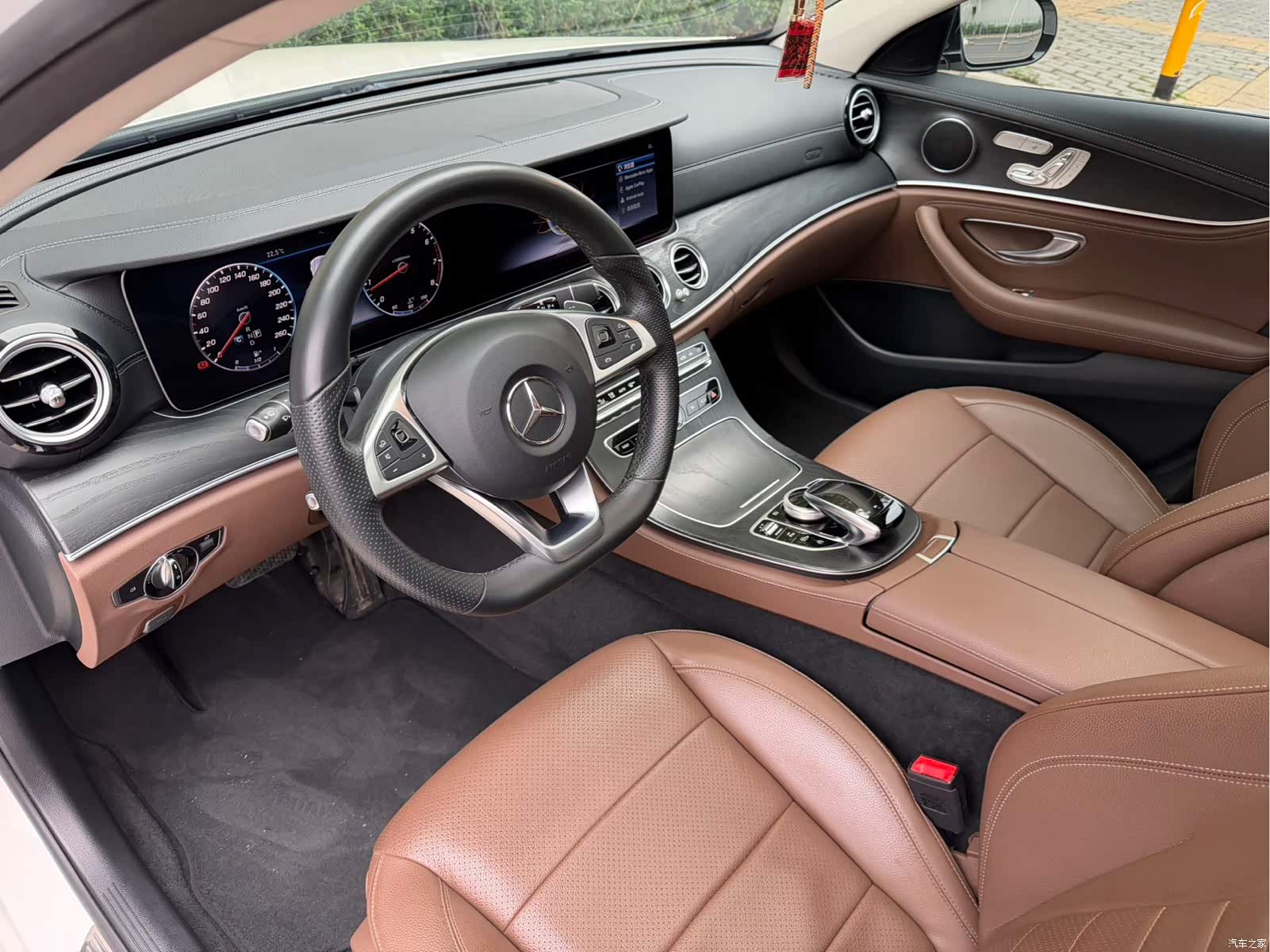 Mercedes-Benz E-Class, 2018 8