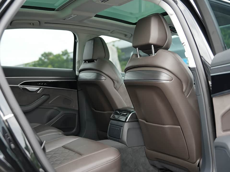 Audi A8 Audi A8
