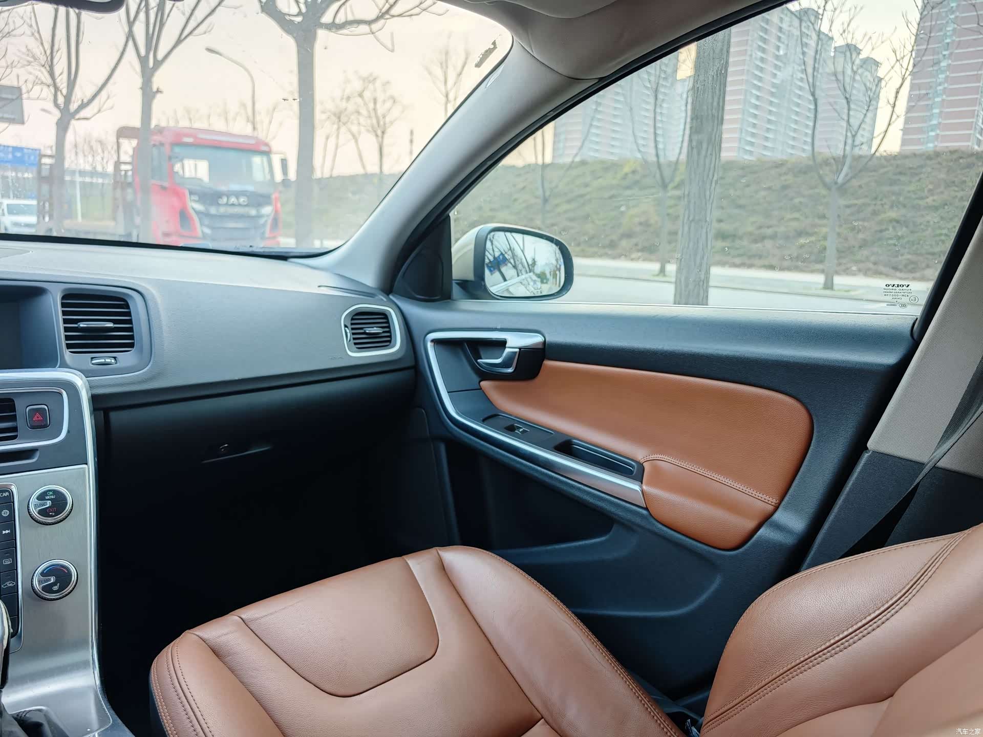 Volvo S60, 2015 11