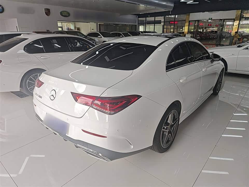 Mercedes-Benz CLA