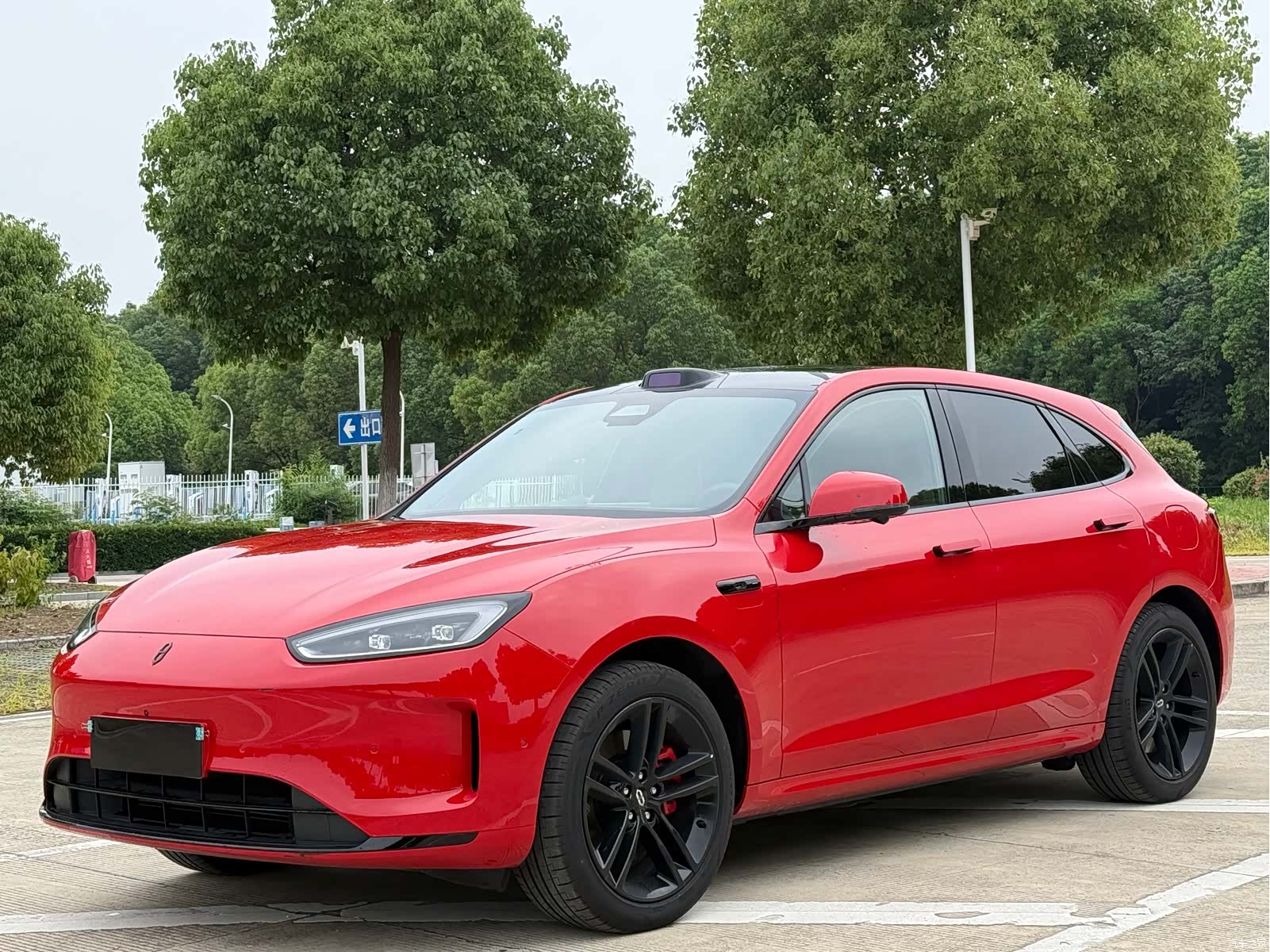 AITO M5, 2025 1