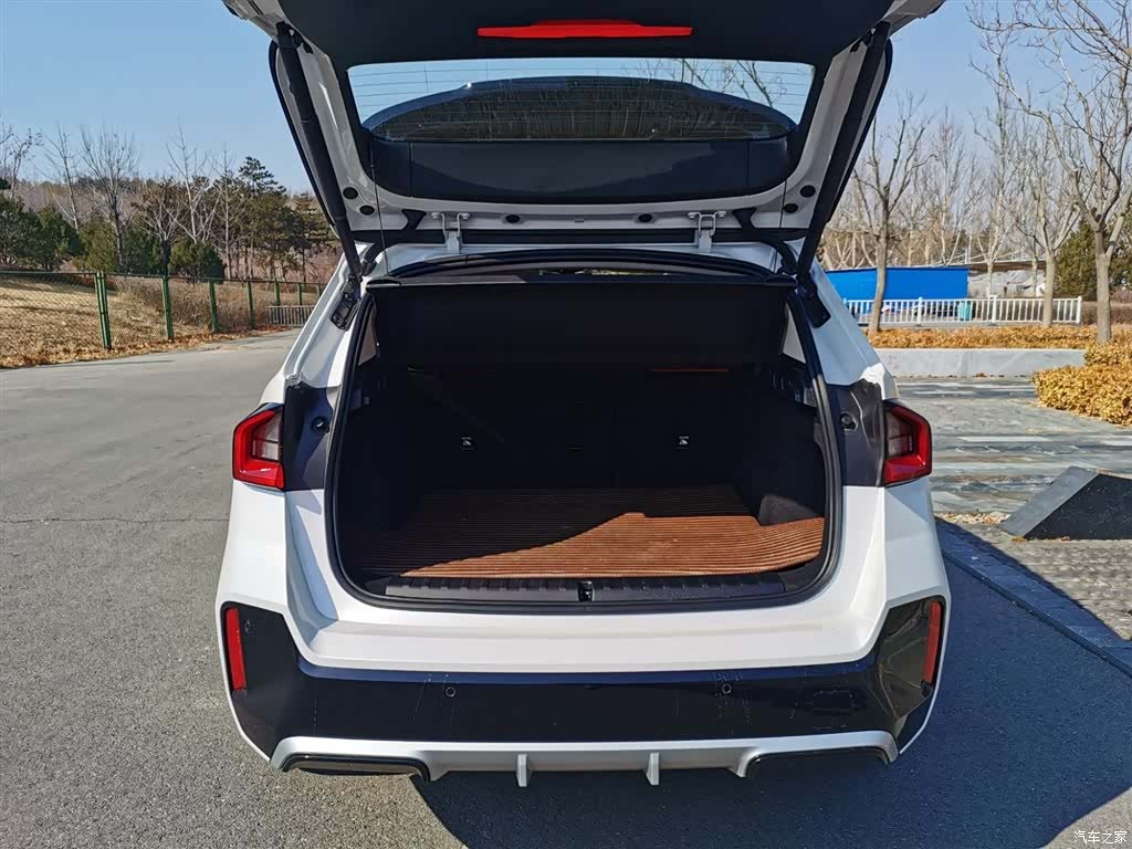 BMW X1, 2024 14