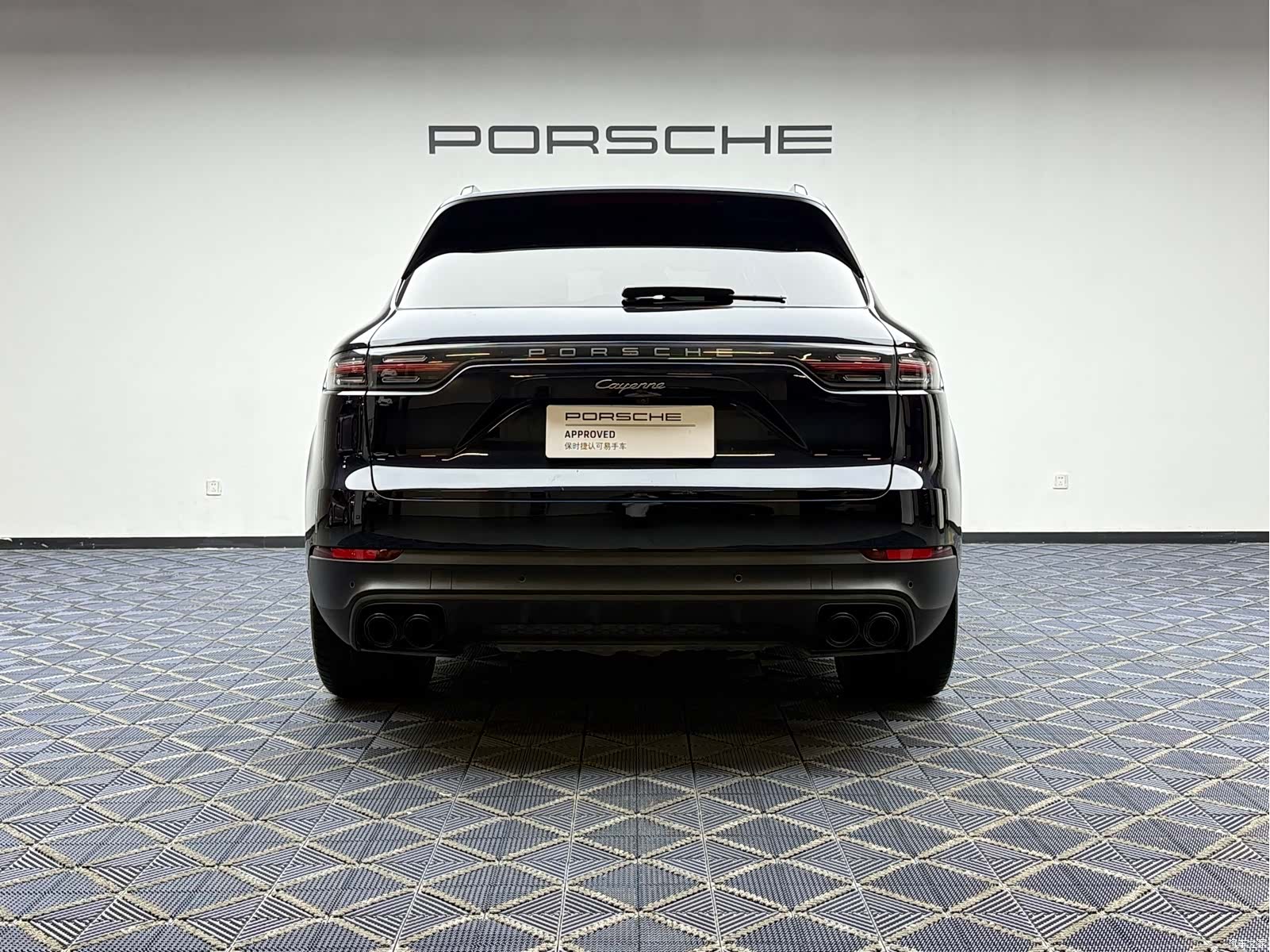 Porsche Cayenne, 2023 10