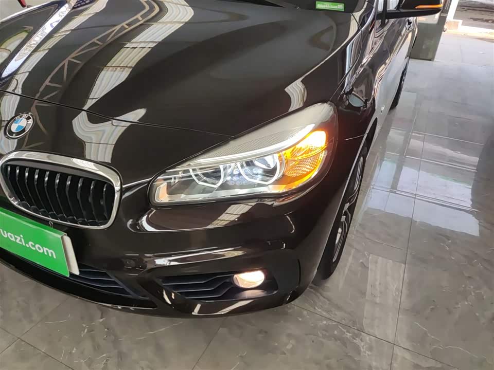 BMW 2 series multifunctional station wagon