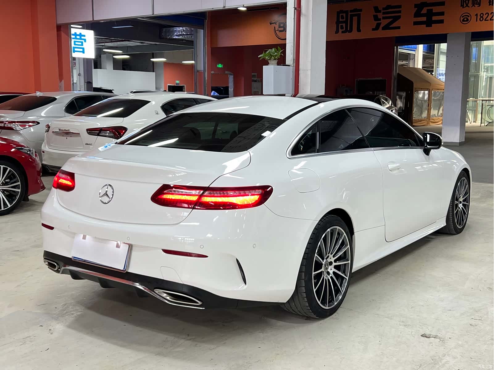 Mercedes-Benz E-Class, 2019 4