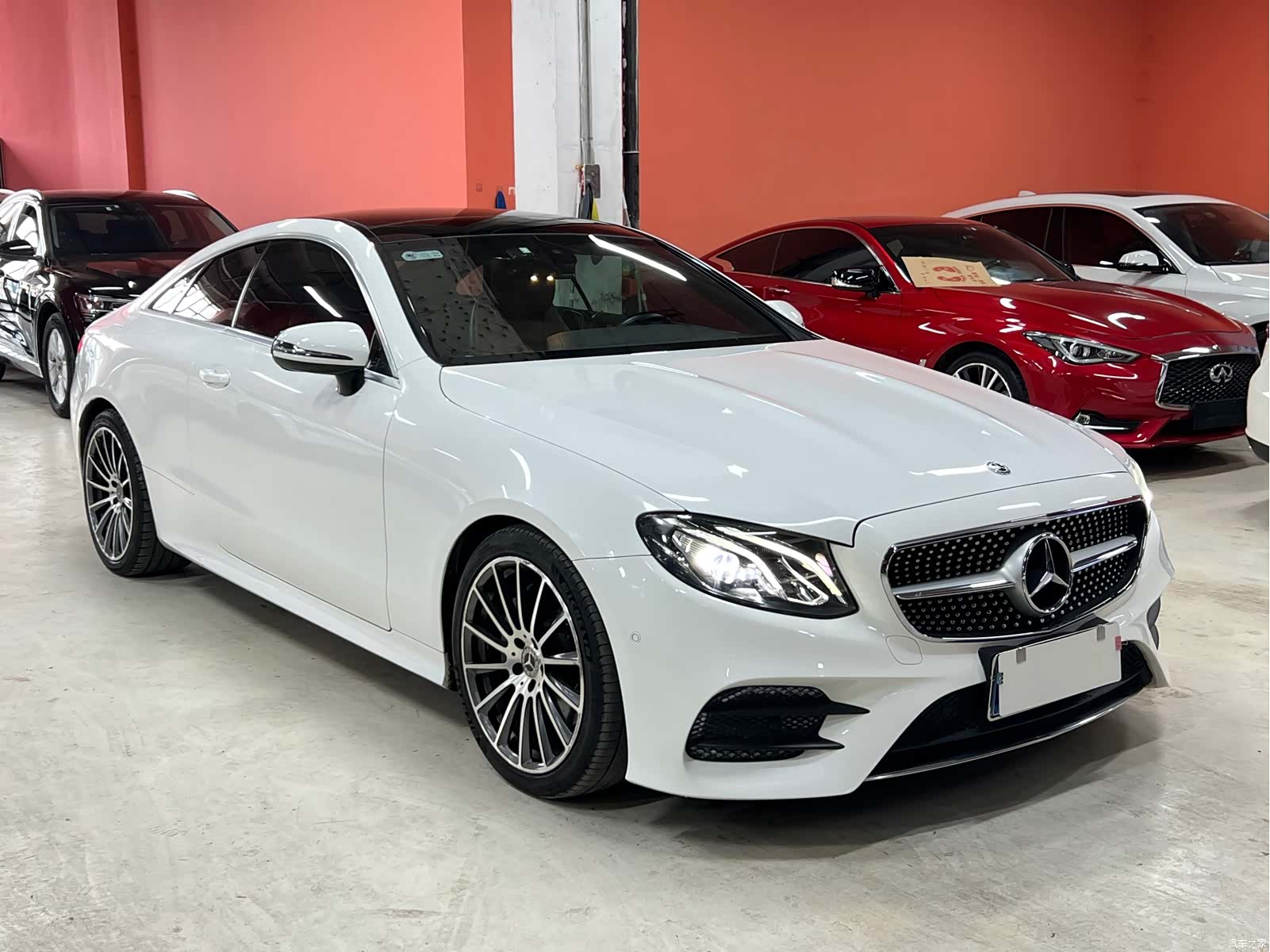 Mercedes-Benz E-Class, 2019 3