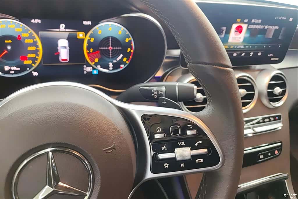 Mercedes-Benz GLC, 2022 16